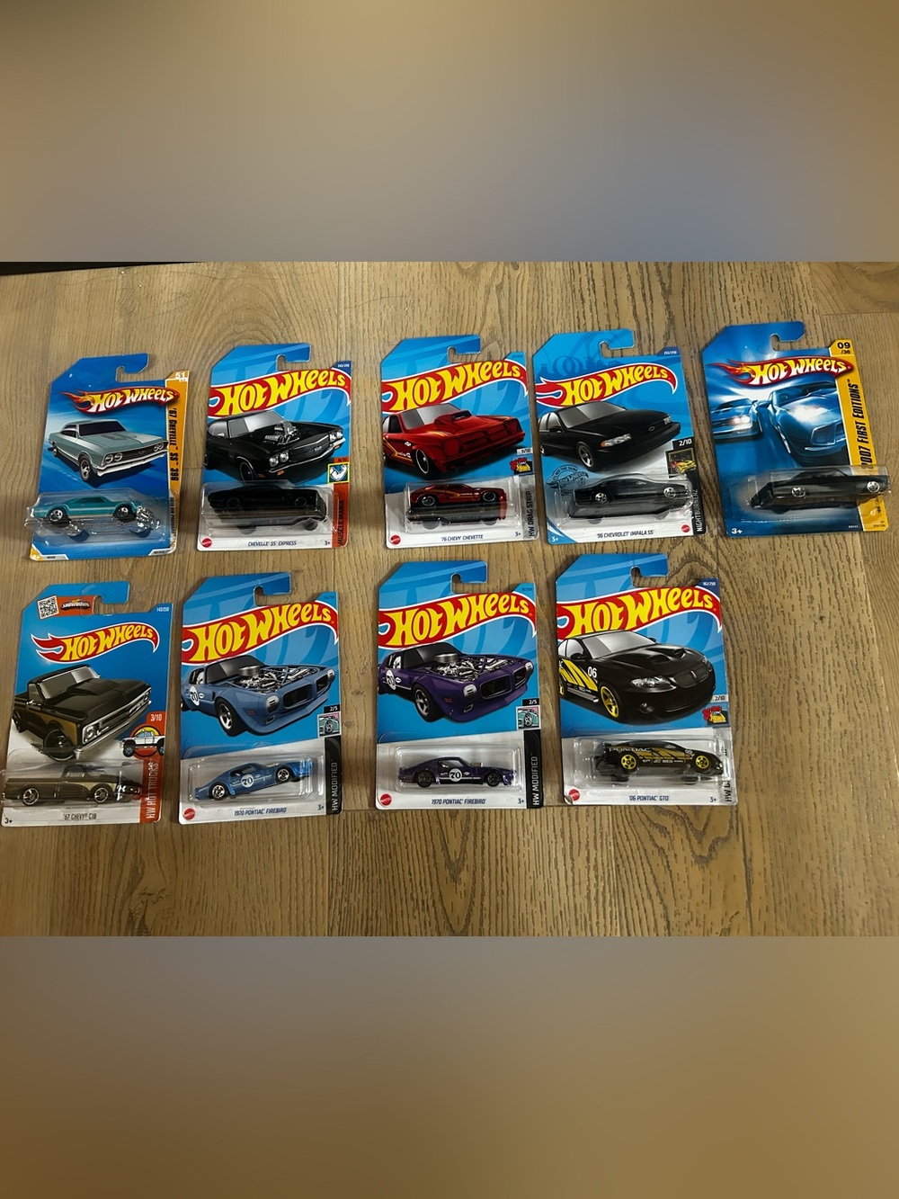 Hot Wheels Chevrolet/Pontiac Lot